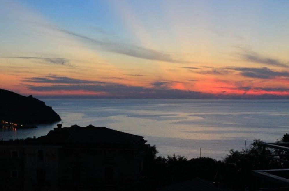 Meuble Leonetti Bed & Breakfast Centola Dış mekan fotoğraf