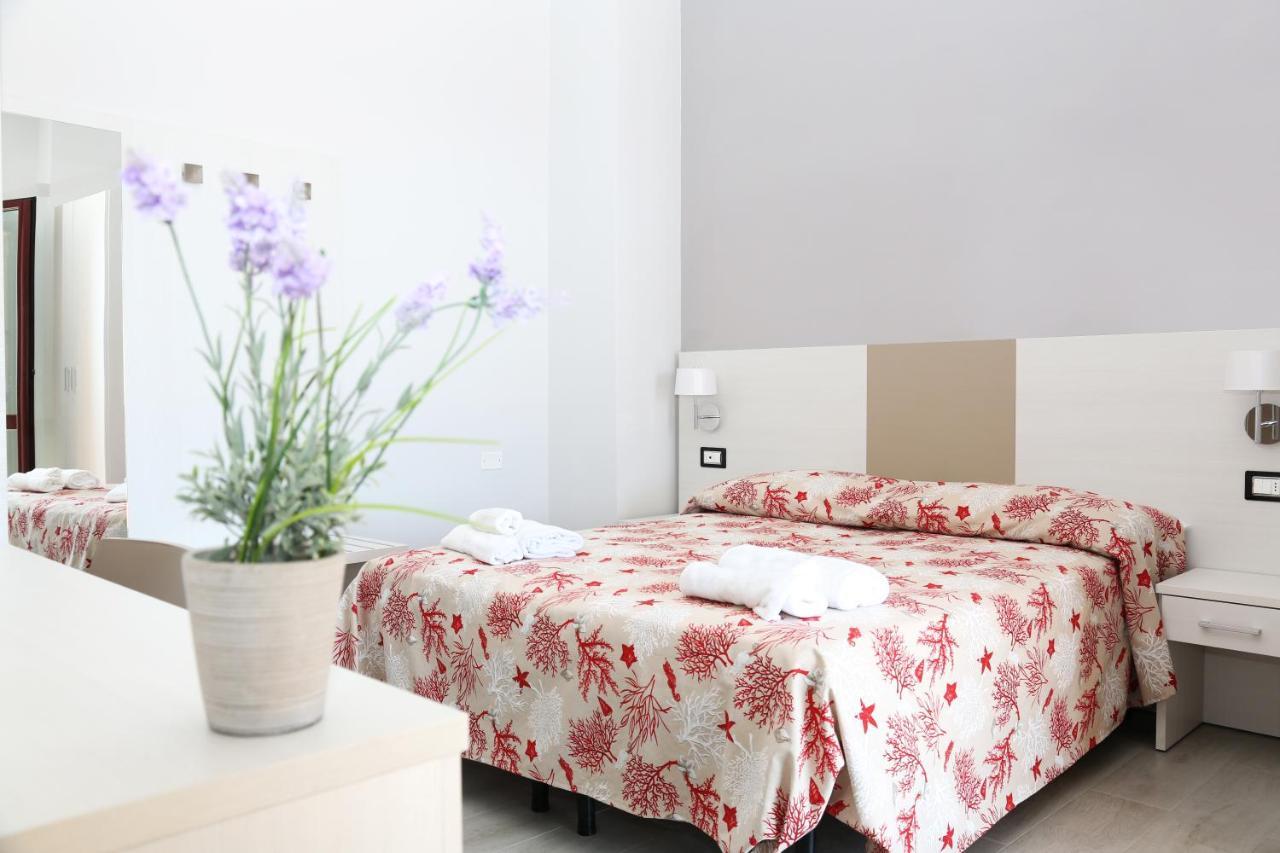 Meuble Leonetti Bed & Breakfast Centola Oda fotoğraf